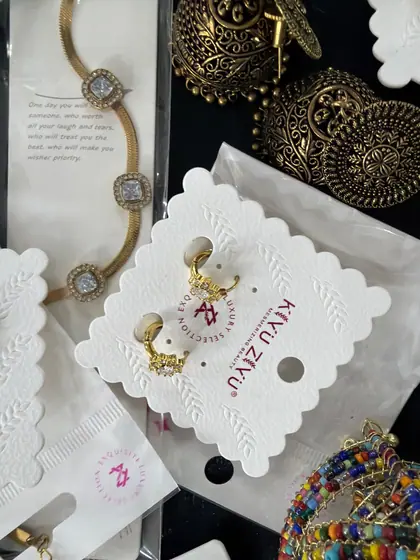Zaaree, Sarees